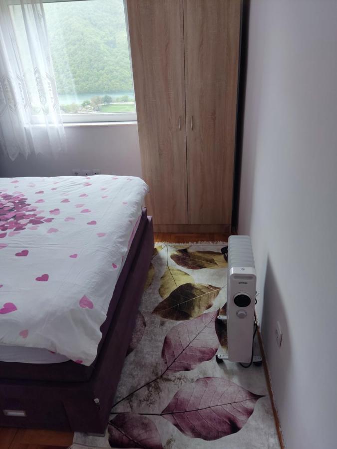 Apartman Dunja Плужине Екстериор снимка